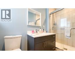 56 Warwick Avenue, Burnaby, BC V5B3X3 Photo 16