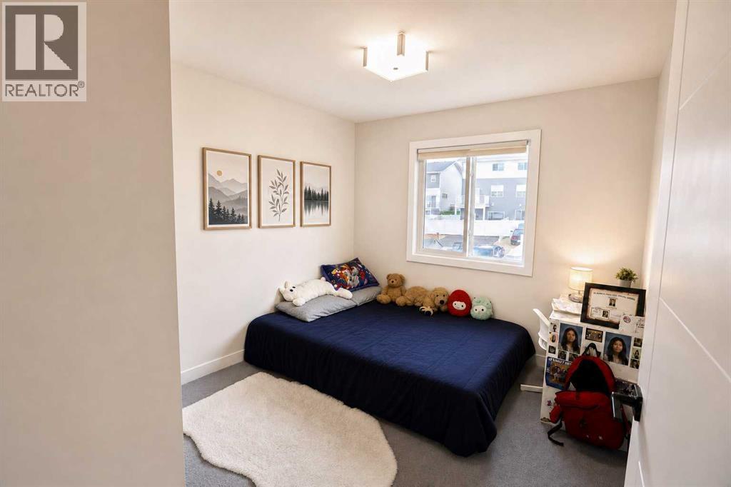 12 Vincent Gate — photo 16