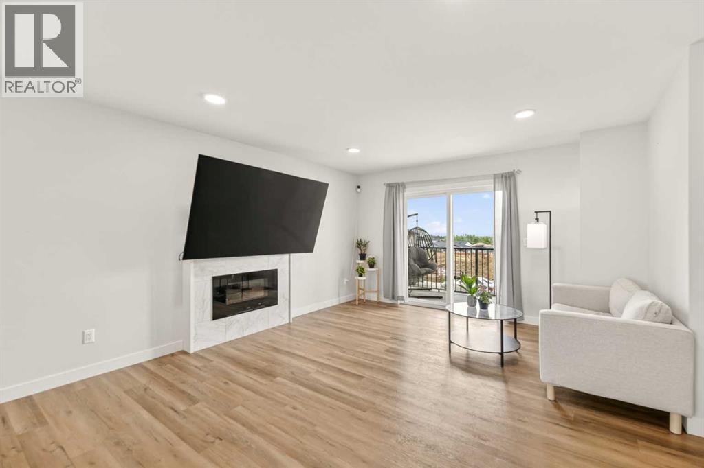 12 Vincent Gate — photo 10
