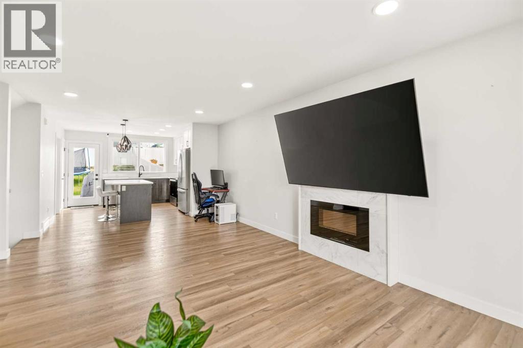 12 Vincent Gate — photo 11