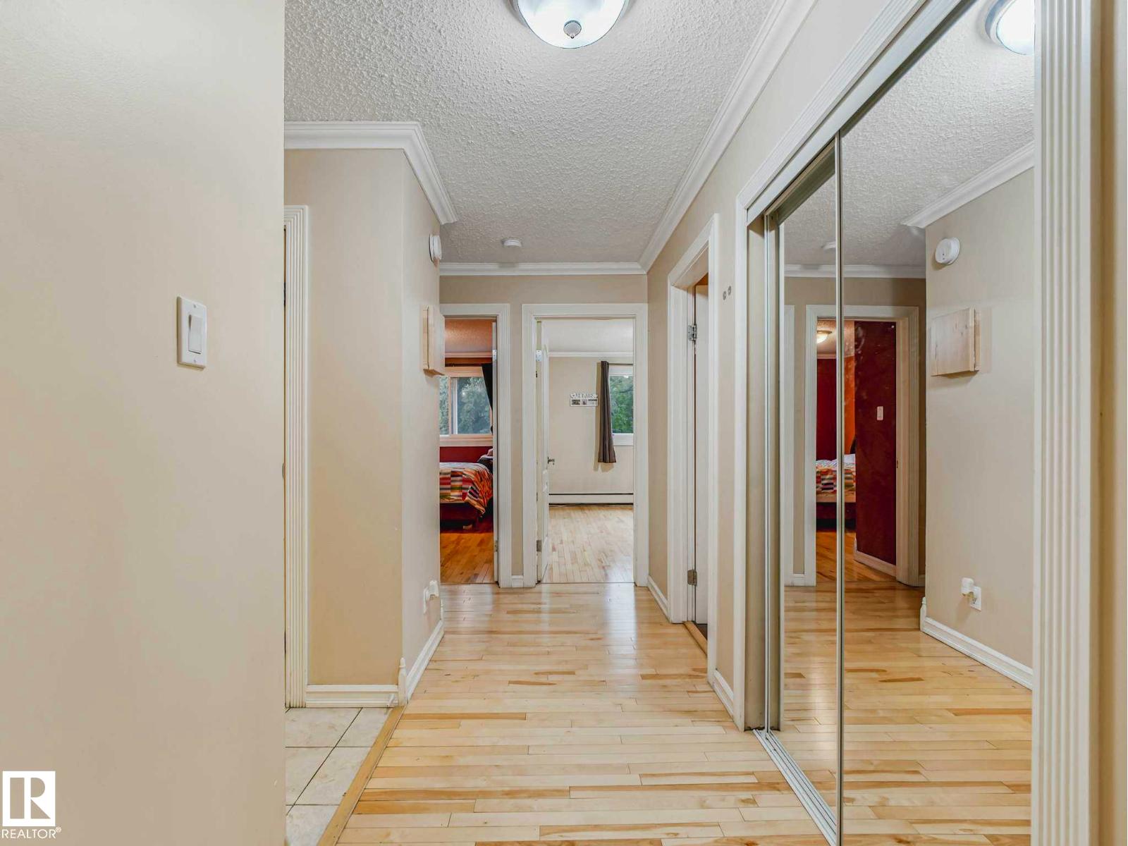 #403 10165 113 ST NW - 5