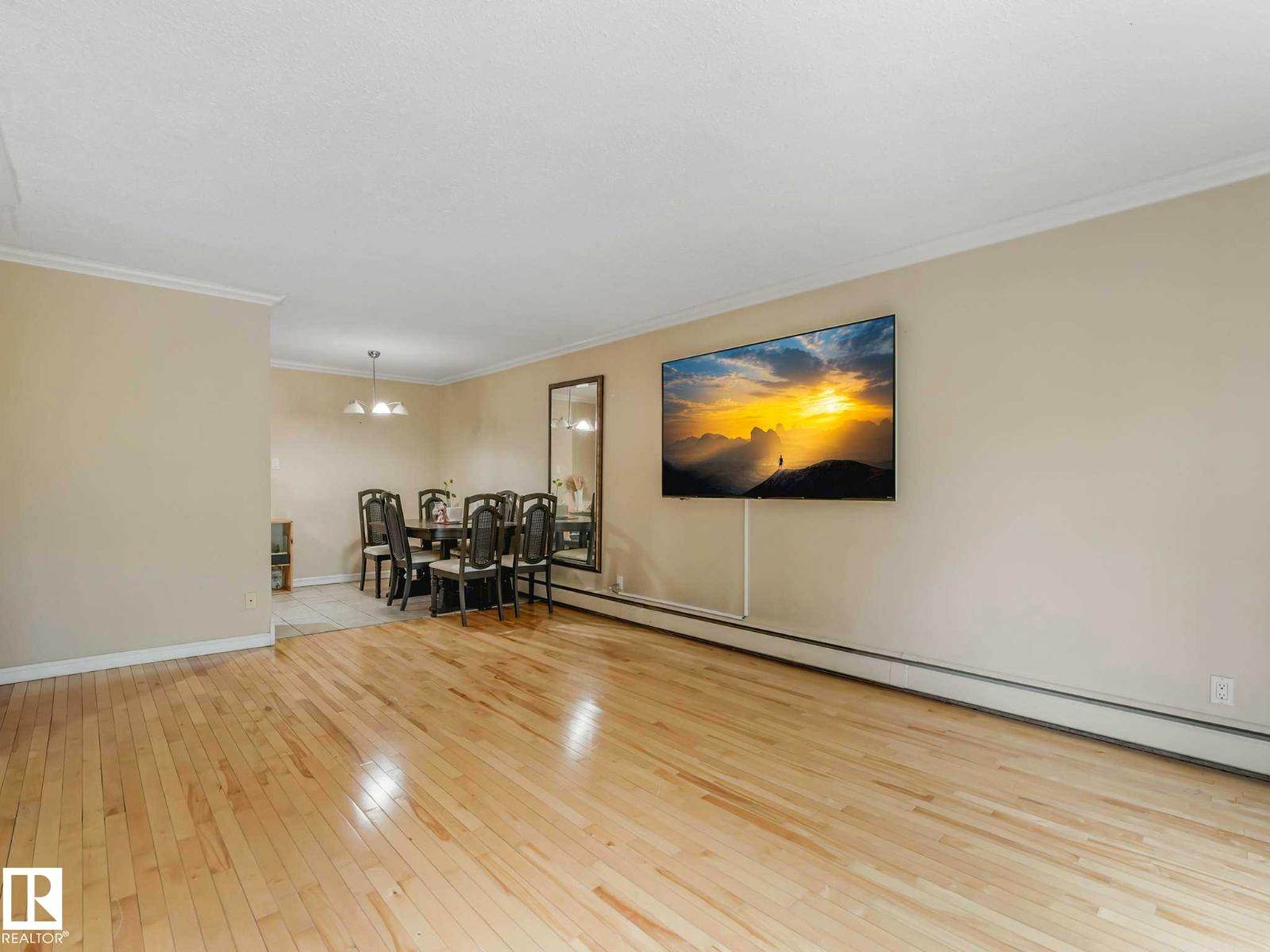 #403 10165 113 ST NW - 10