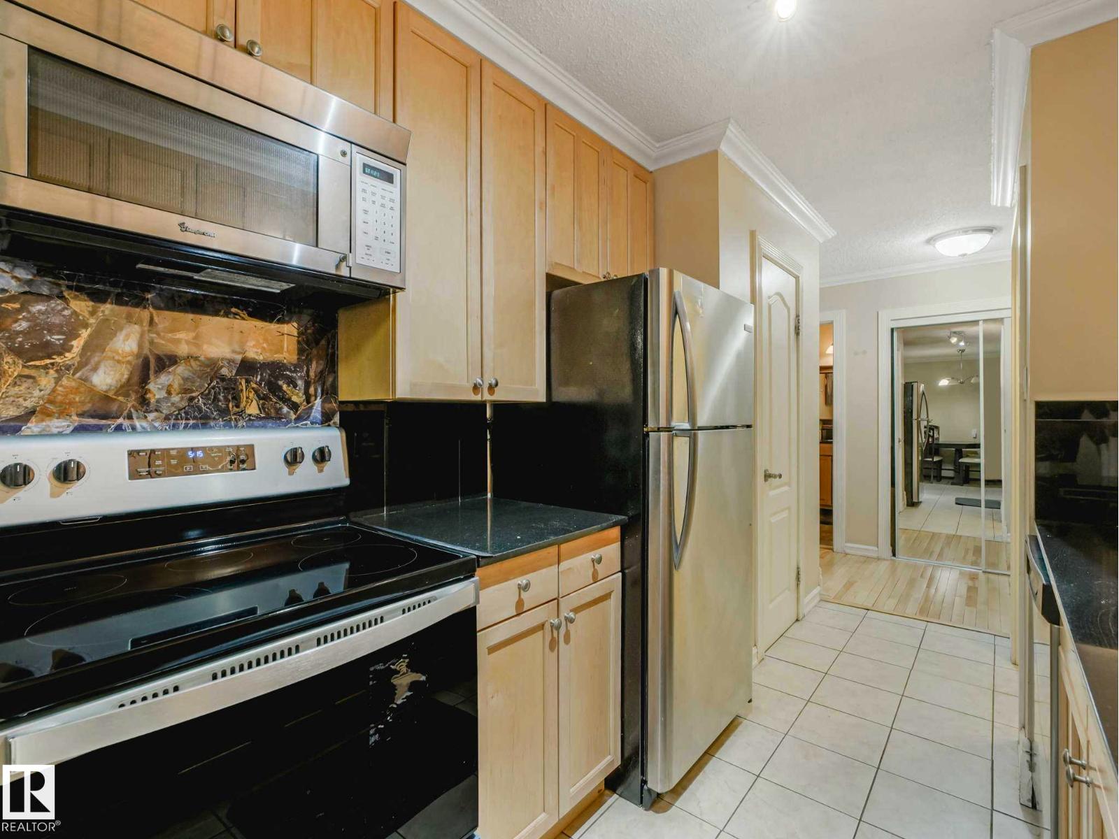 #403 10165 113 ST NW - 14