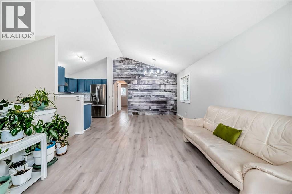 137 Erin Meadow Bay SE — photo 18