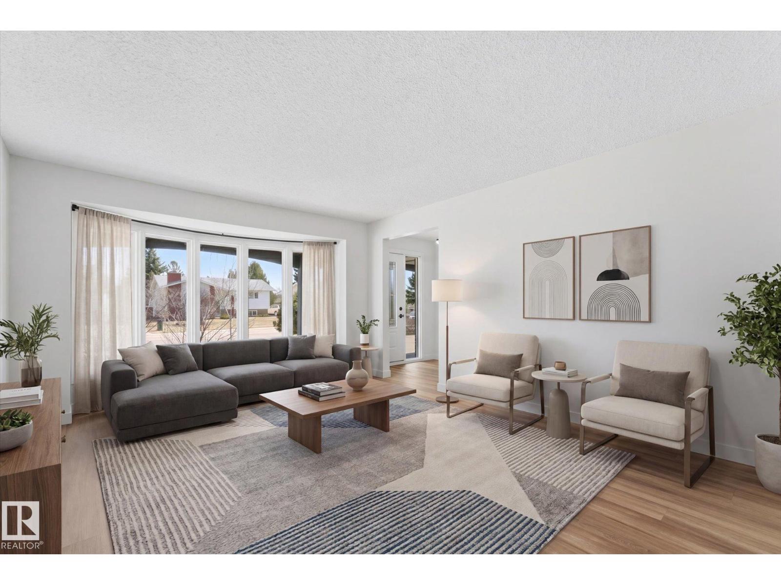 4224 110 ST NW - 13