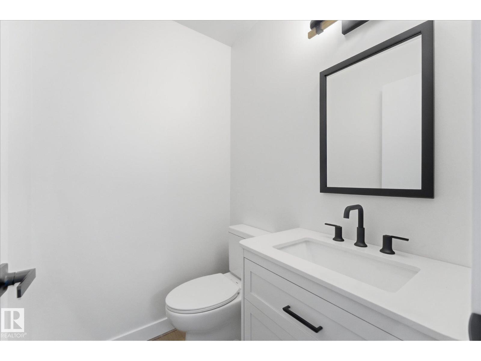 4224 110 ST NW - 19
