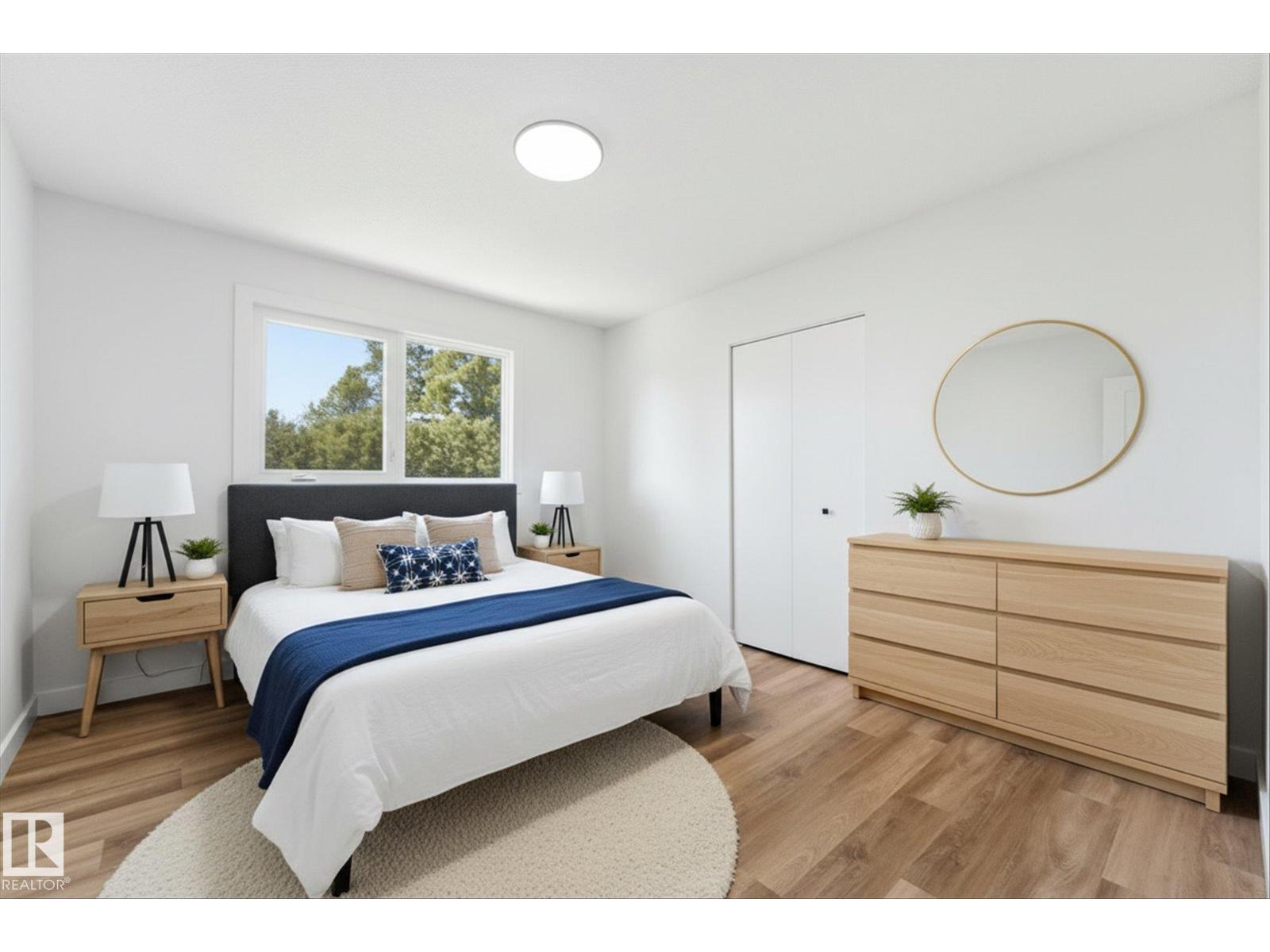 4224 110 ST NW - 28