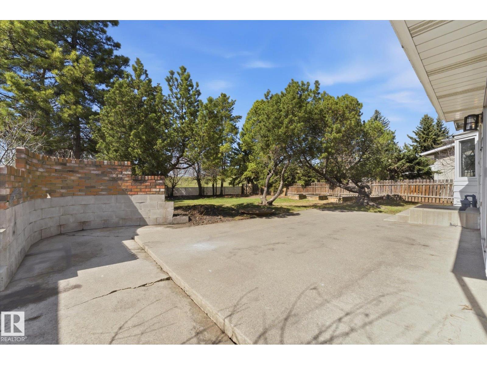 4224 110 ST NW - 46