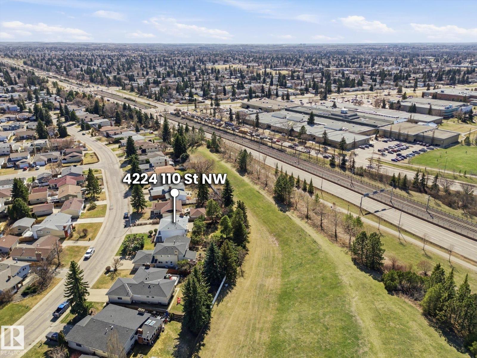 4224 110 ST NW - 56