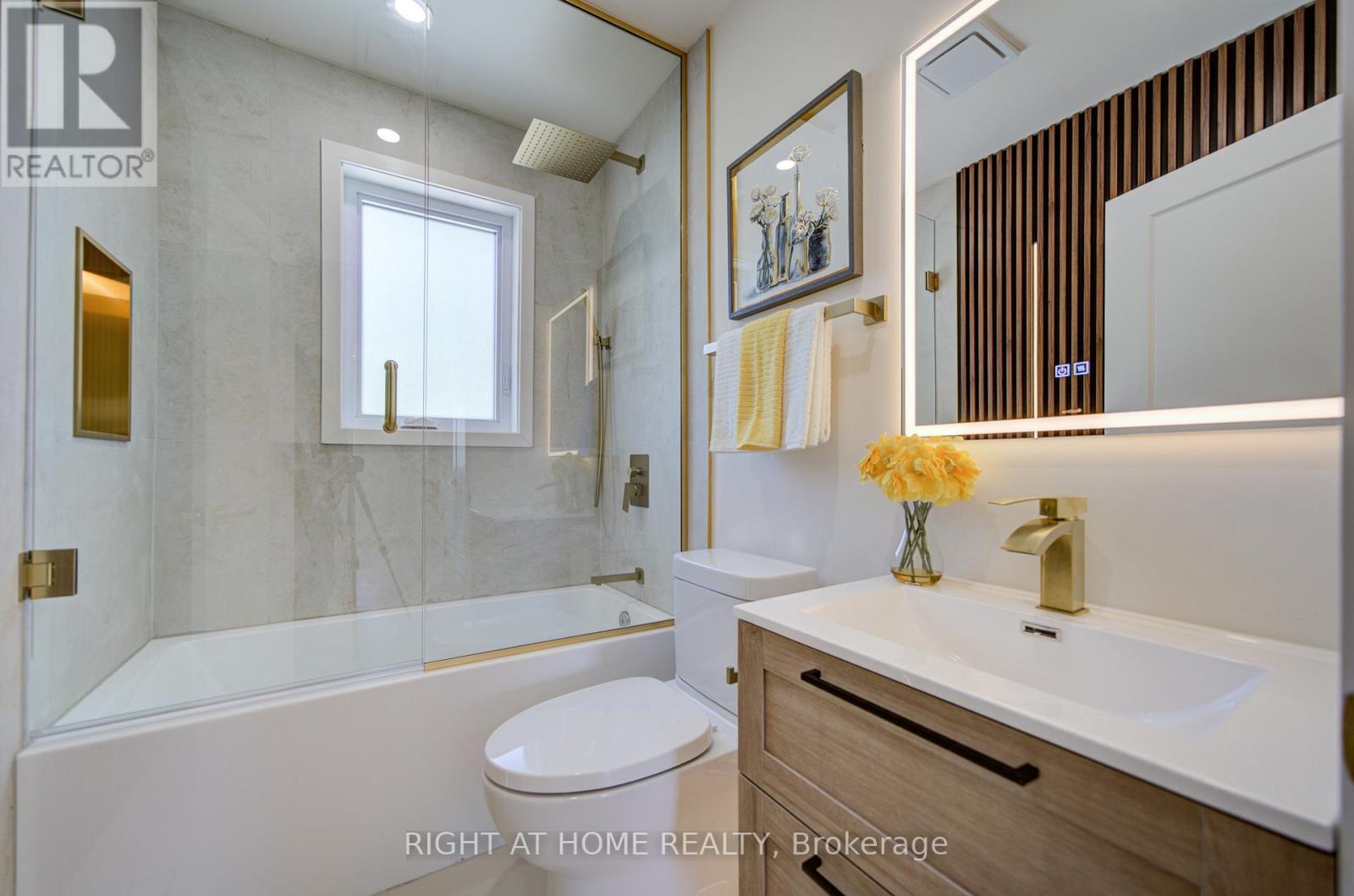 9 CARTIER CRESCENT - 10