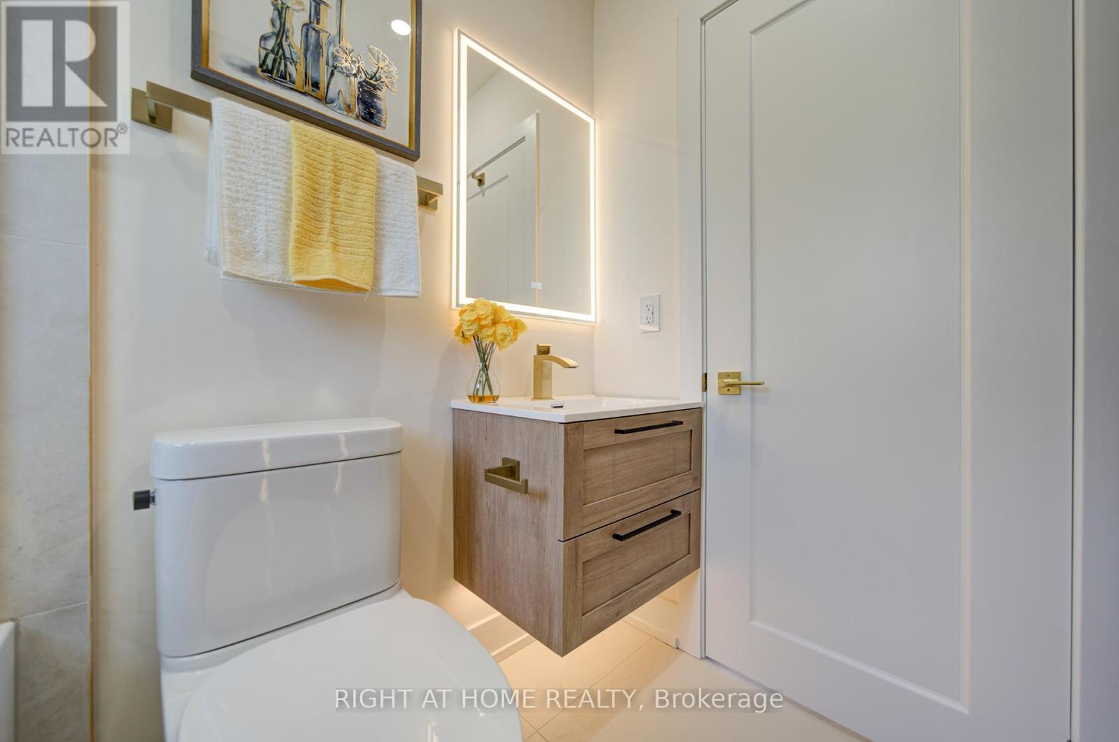 9 CARTIER CRESCENT - 11