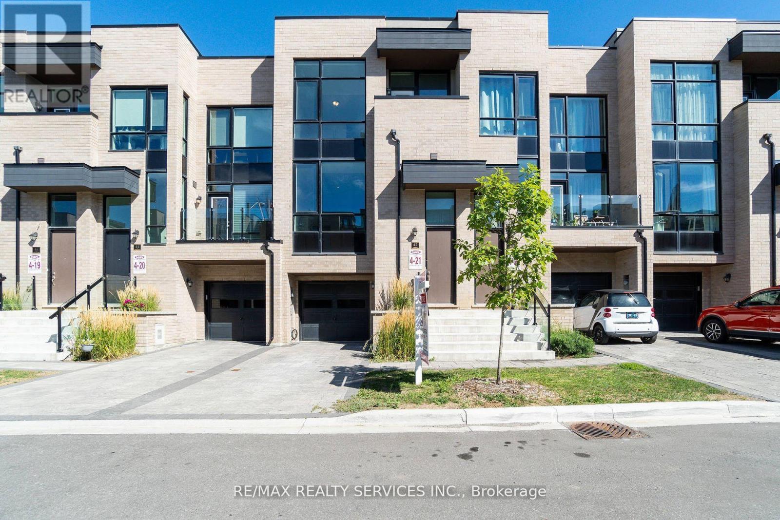 Listing photo of 42 PONY FARM DRIVE