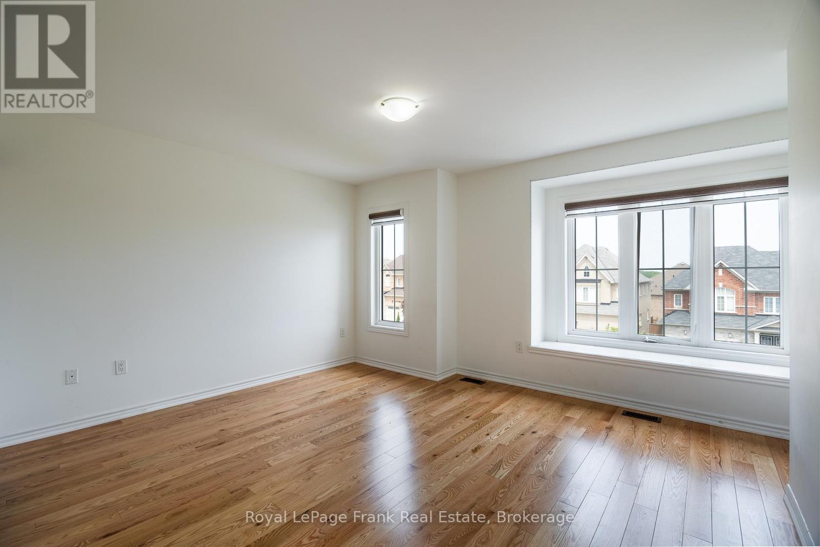 190 LYLE DRIVE - 23
