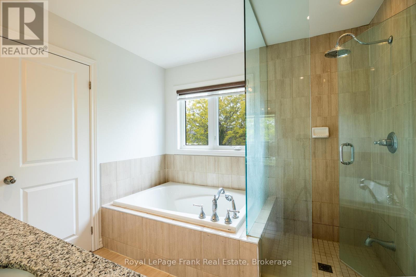 190 LYLE DRIVE - 28