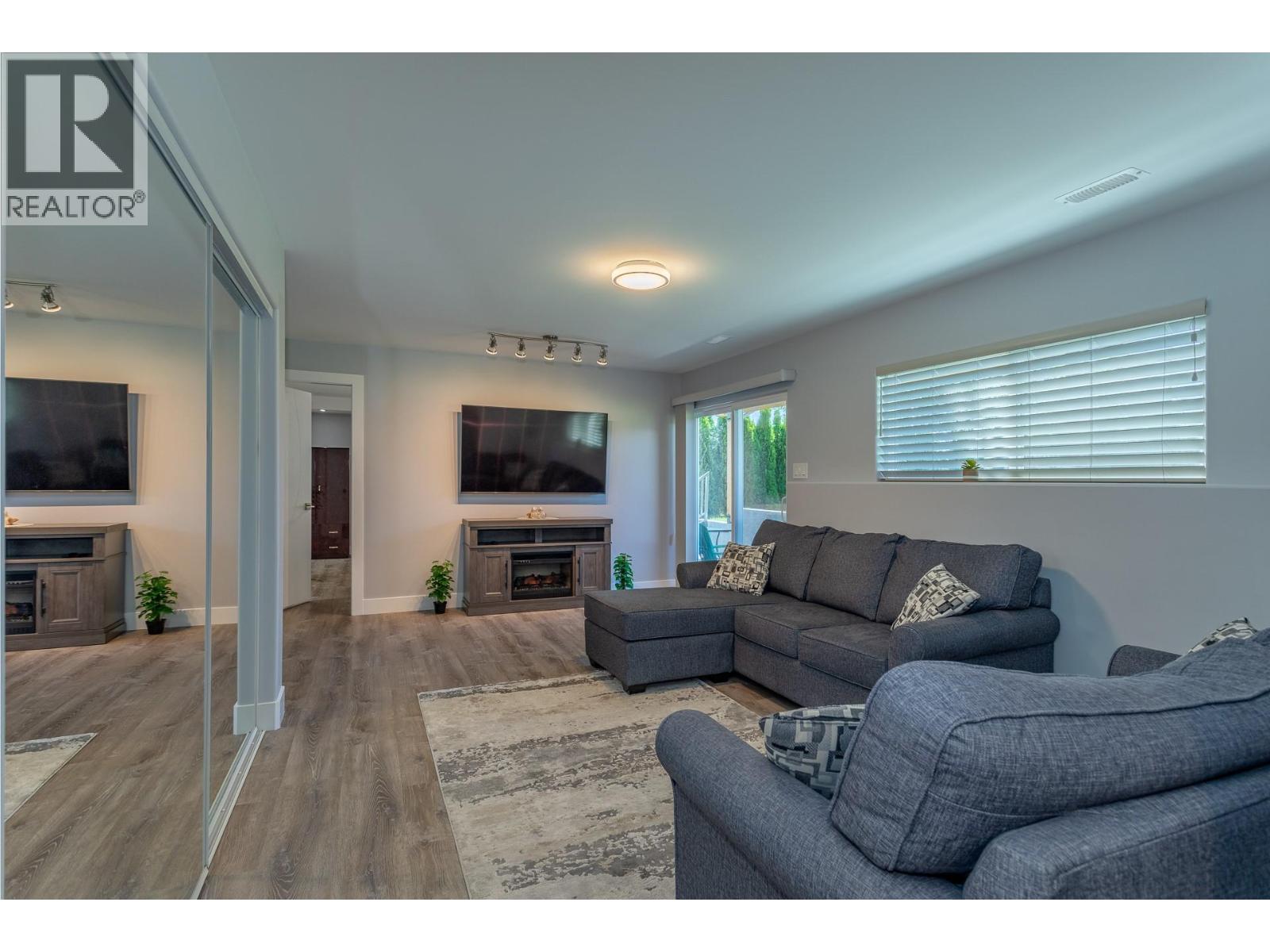 951 Anders Road - 38
