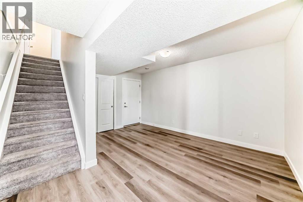 32 Evanscrest Park NW — photo 43