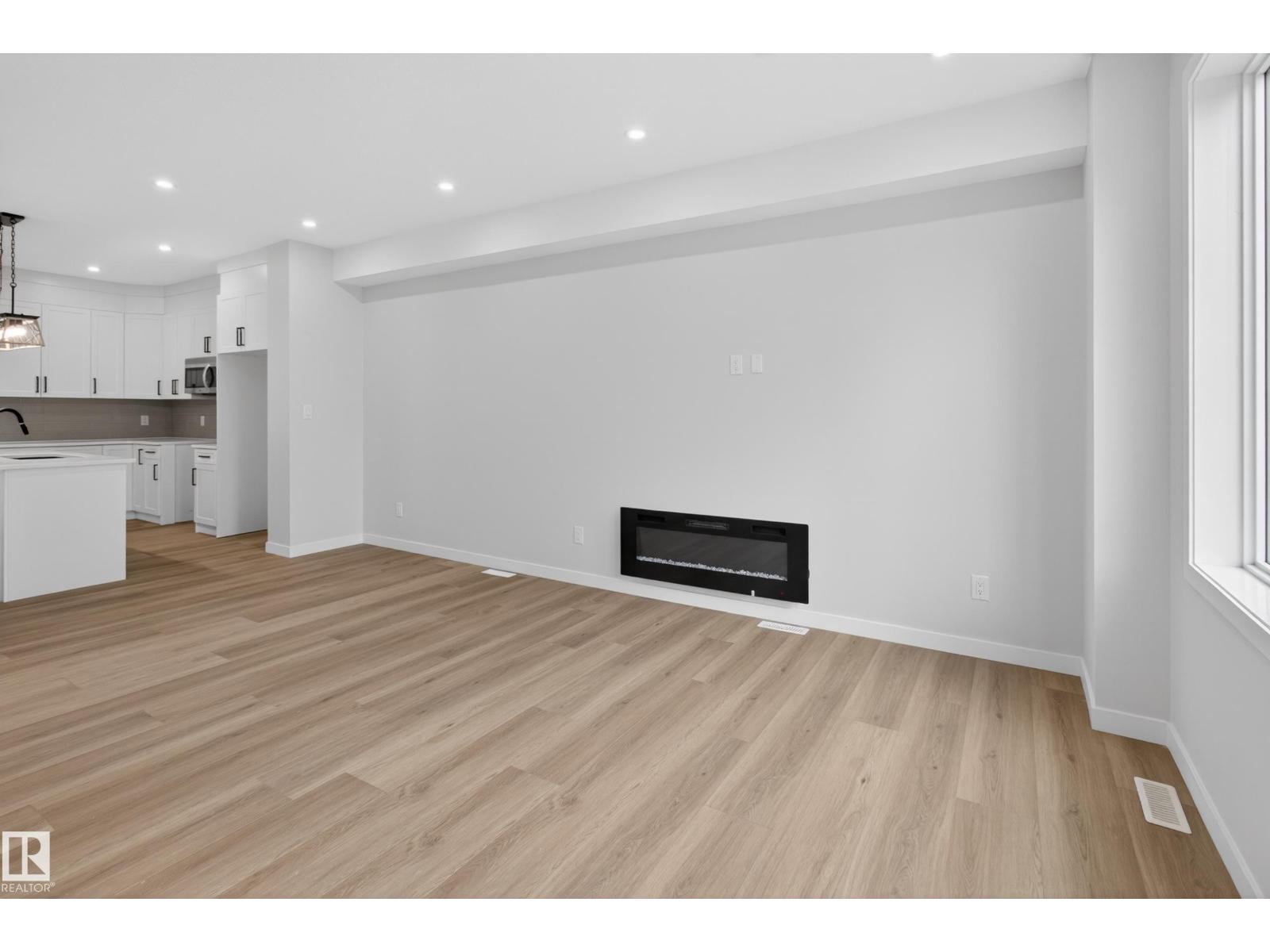 10508 162 ST NW NW - 24