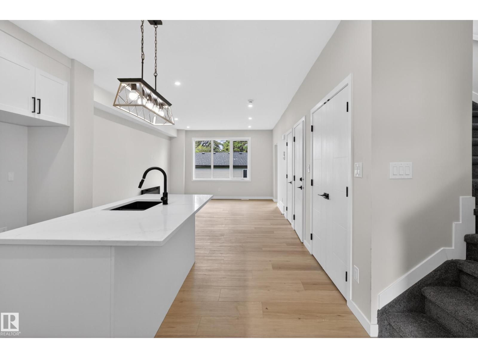 10508 162 ST NW NW - 30