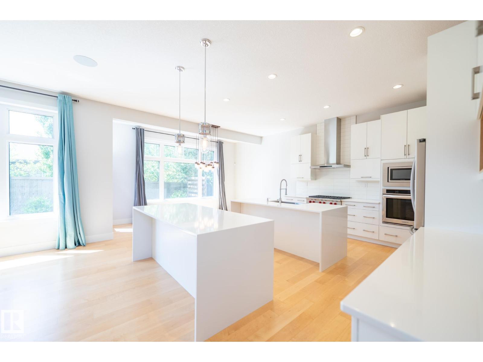 7376 MAY CM NW — photo 12