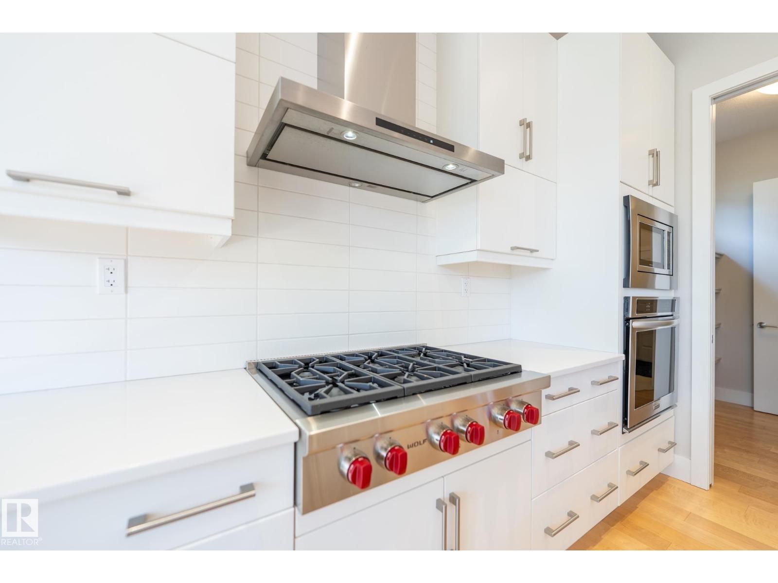 7376 MAY CM NW — photo 16