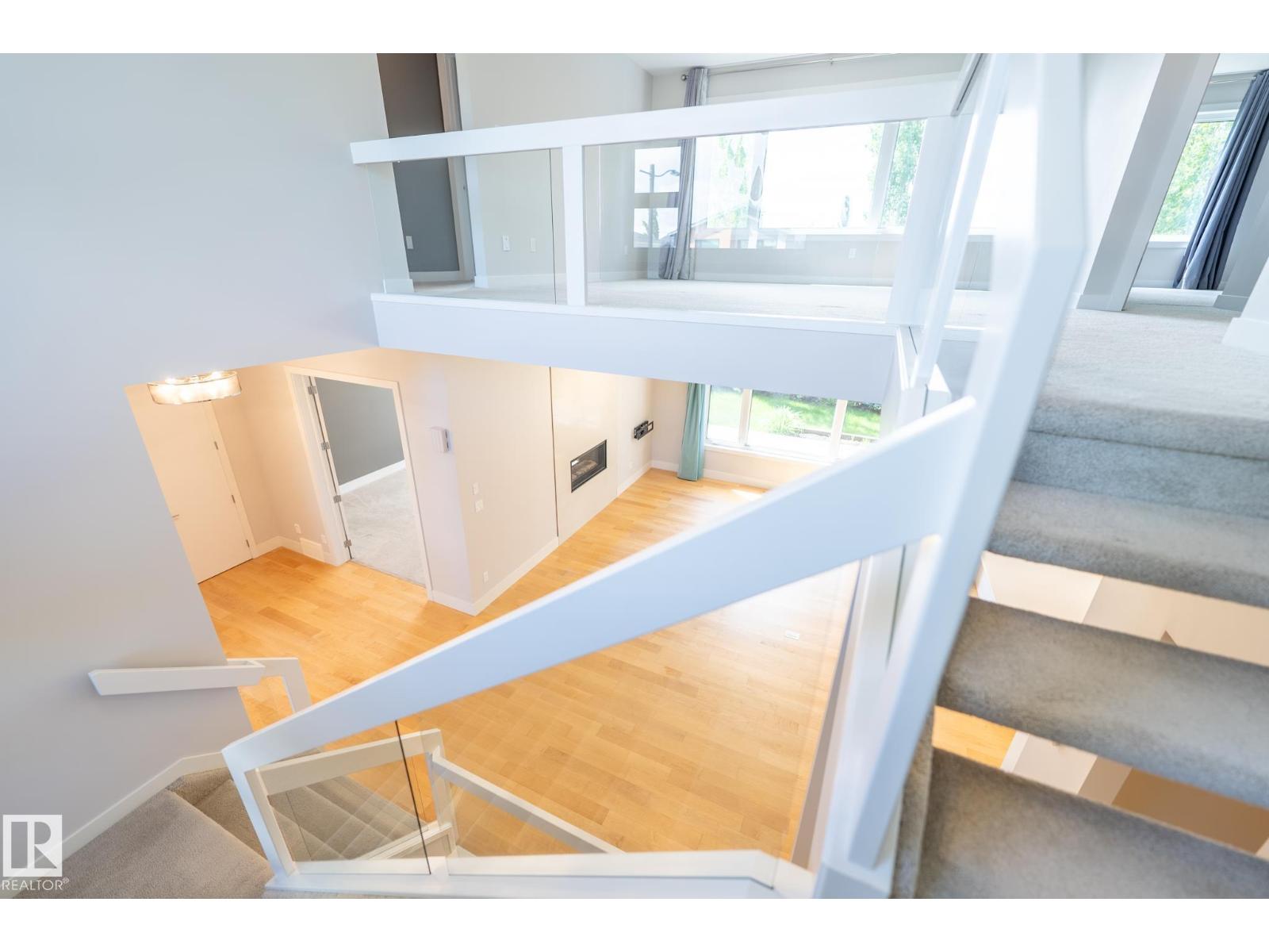 7376 MAY CM NW — photo 28