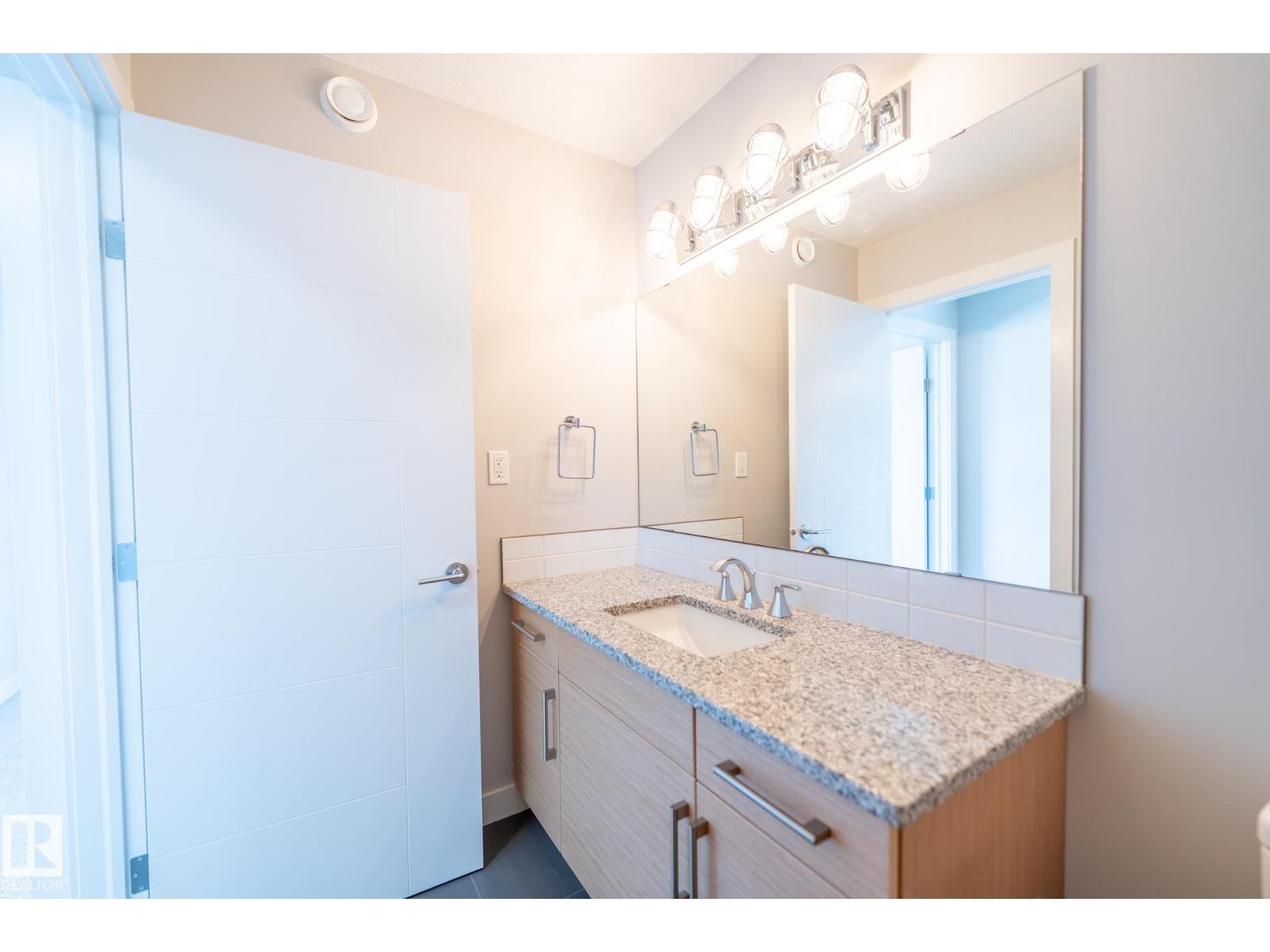 7376 MAY CM NW — photo 50