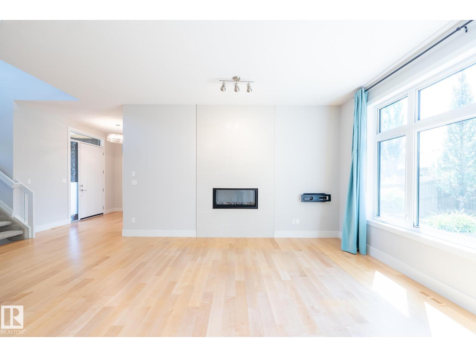 7376 MAY CM NW — photo 6