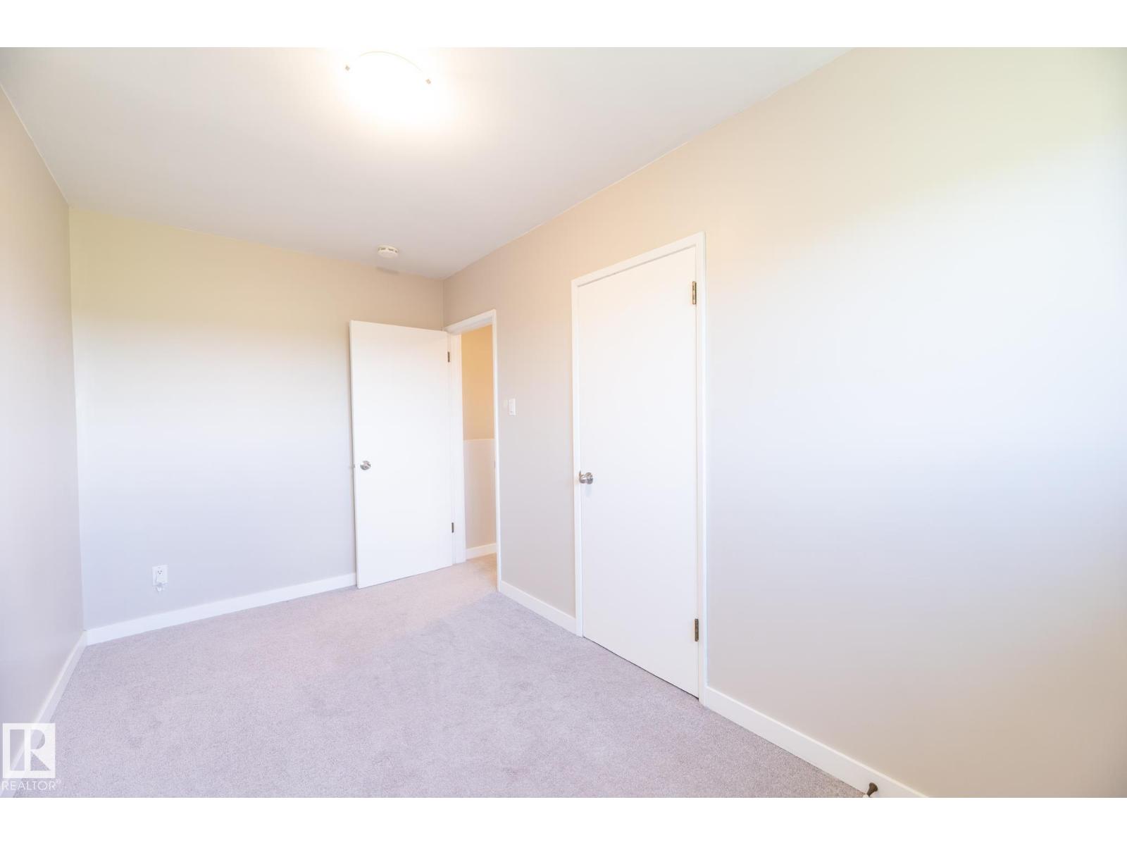 13309 85 ST NW - 22