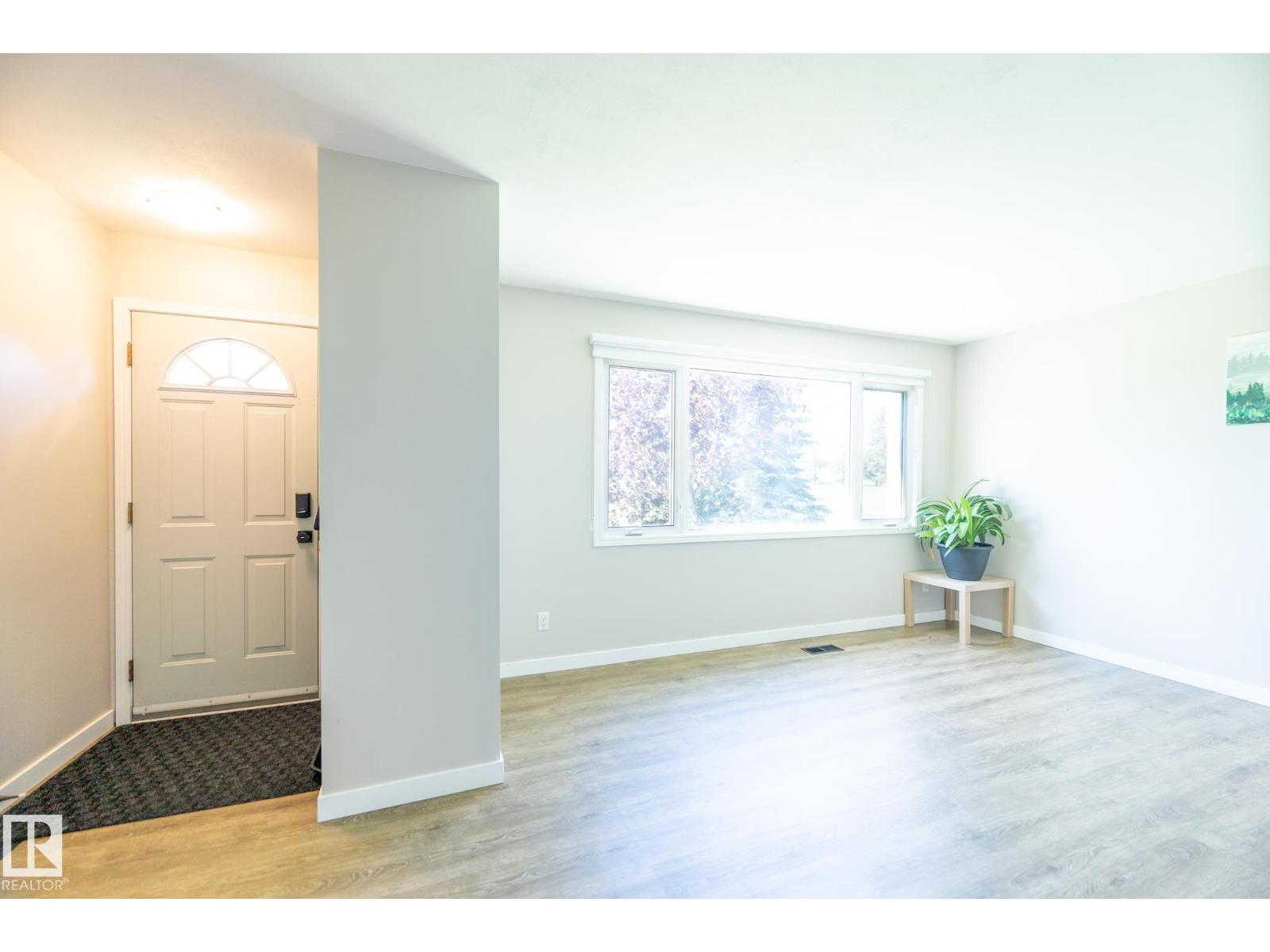 13309 85 ST NW - 3