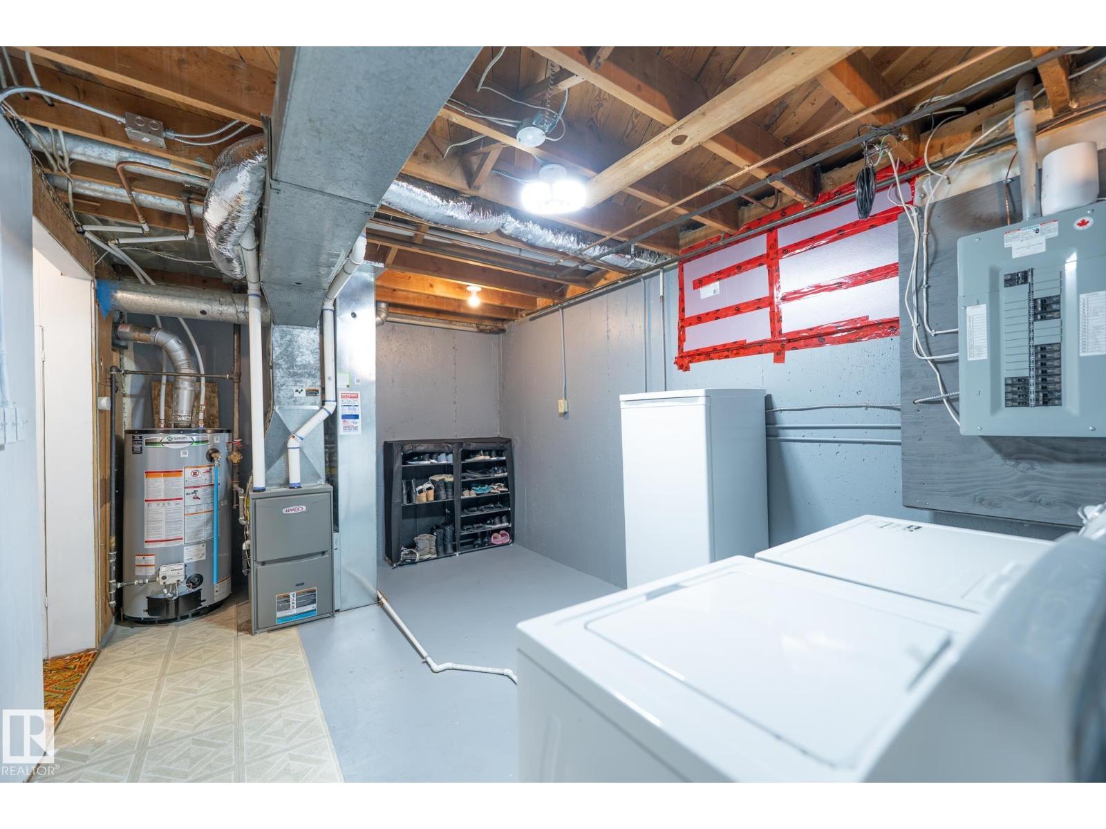13309 85 ST NW - 30