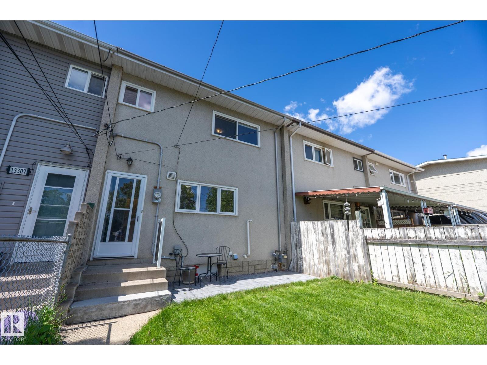 13309 85 ST NW - 35