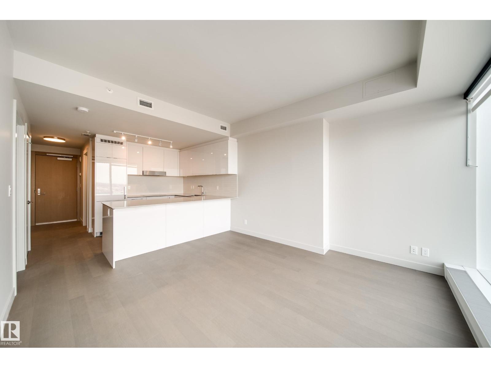 #2502 10360 102 ST NW - 5