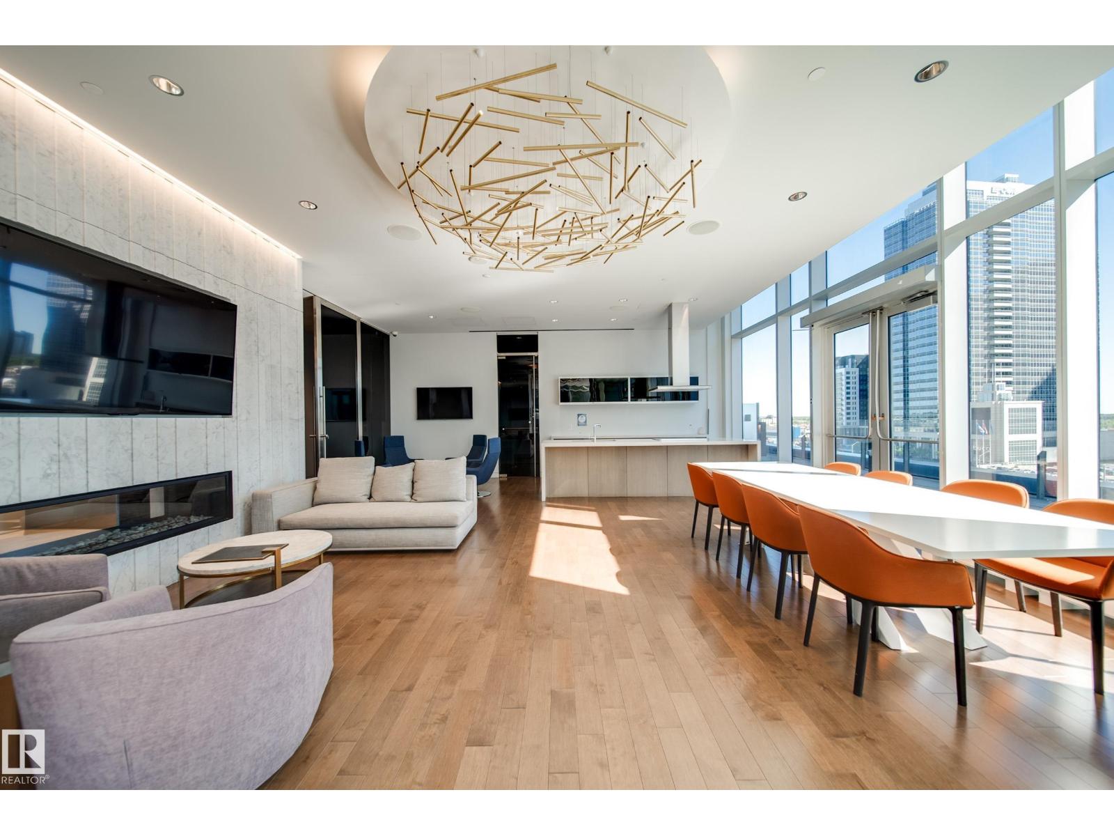 #2502 10360 102 ST NW - 29