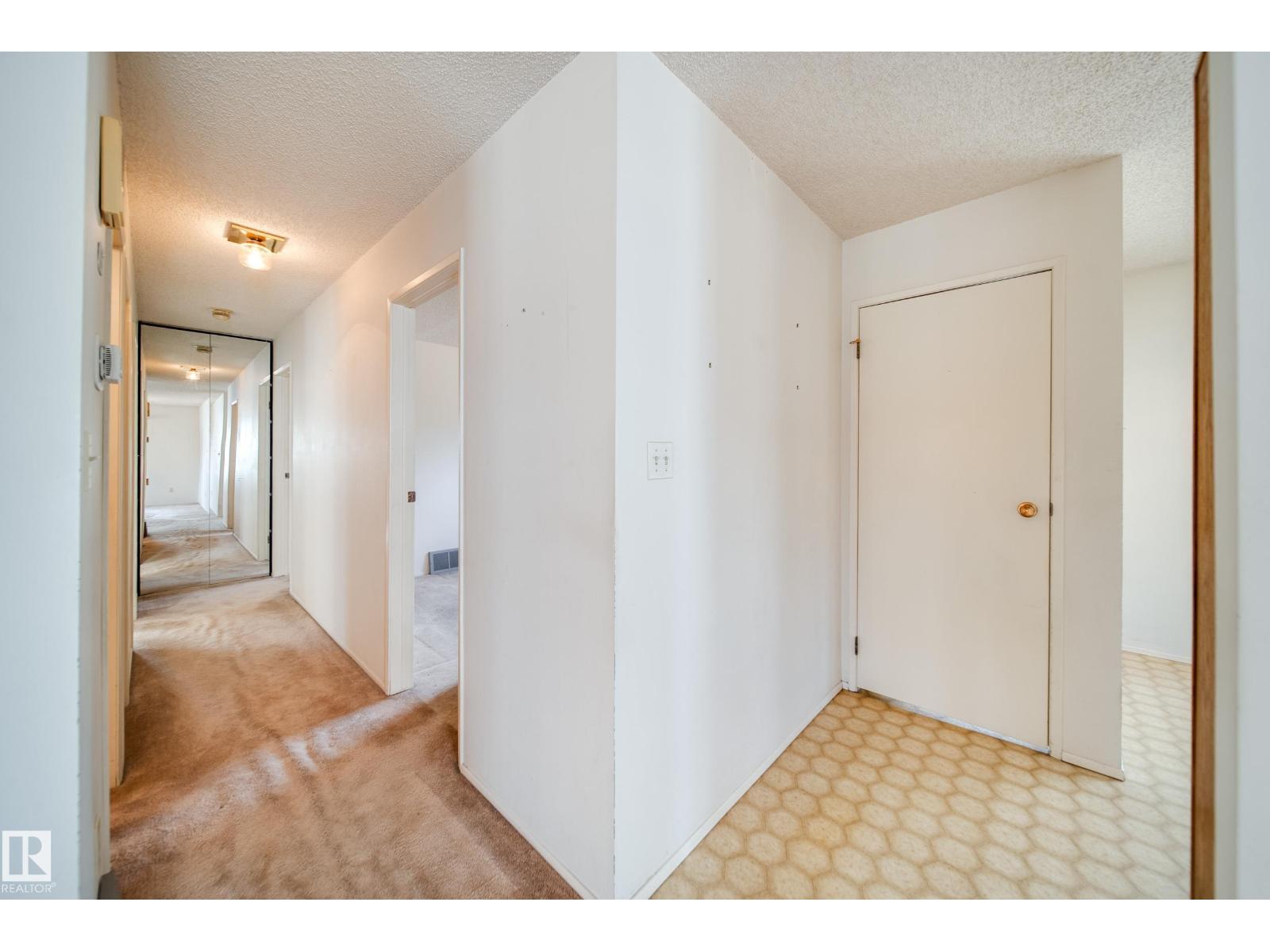 1030 106 ST NW - 16