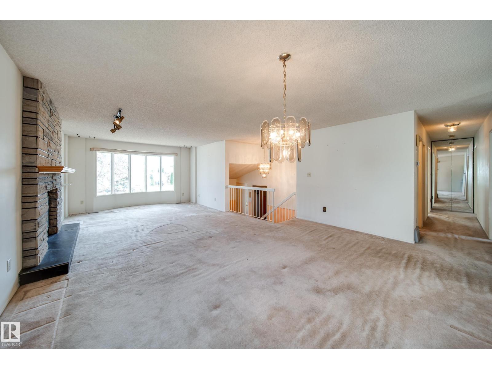 1030 106 ST NW - 6
