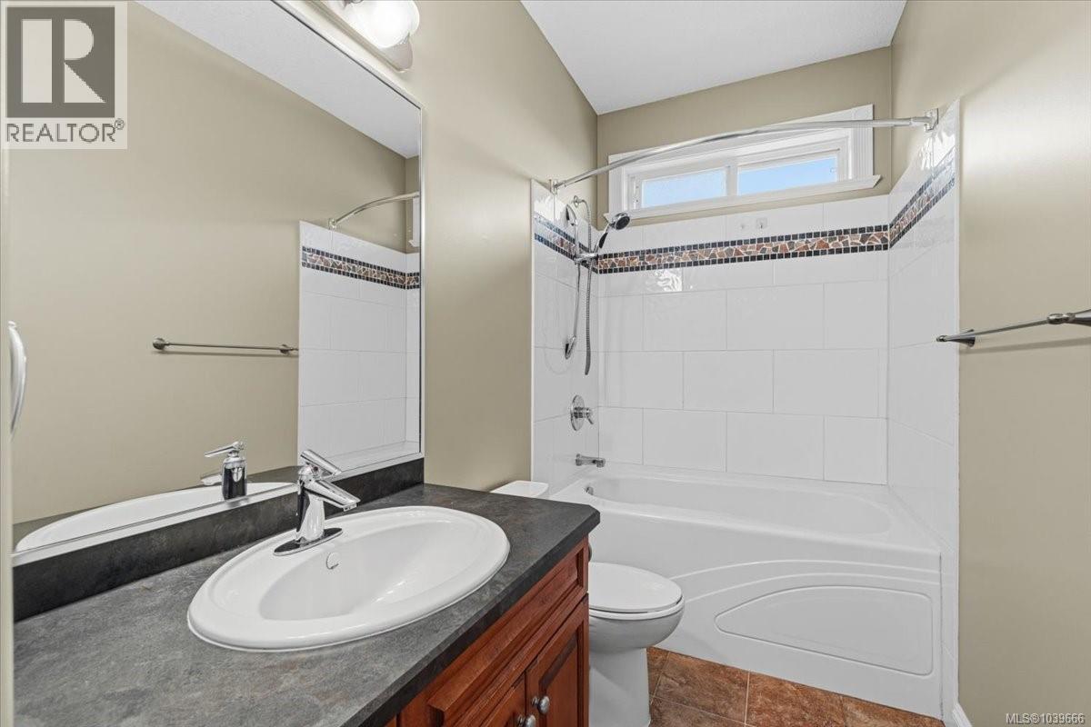 4579 Sheridan Ridge Rd - 33