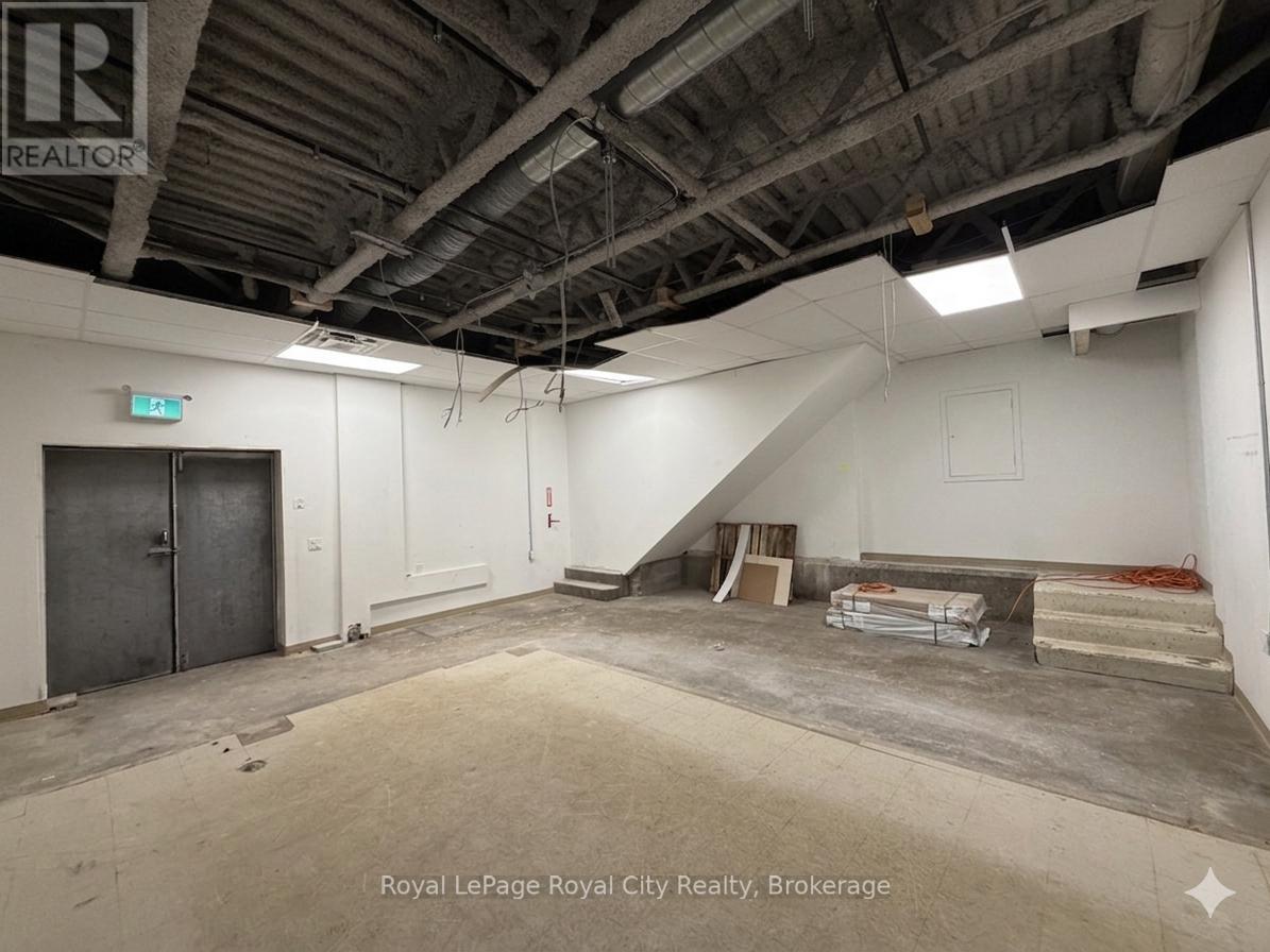UNIT B - INDUSTRIAL - 563 WOOLWICH STREET