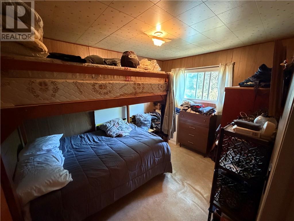 50 D Island Road West - 27