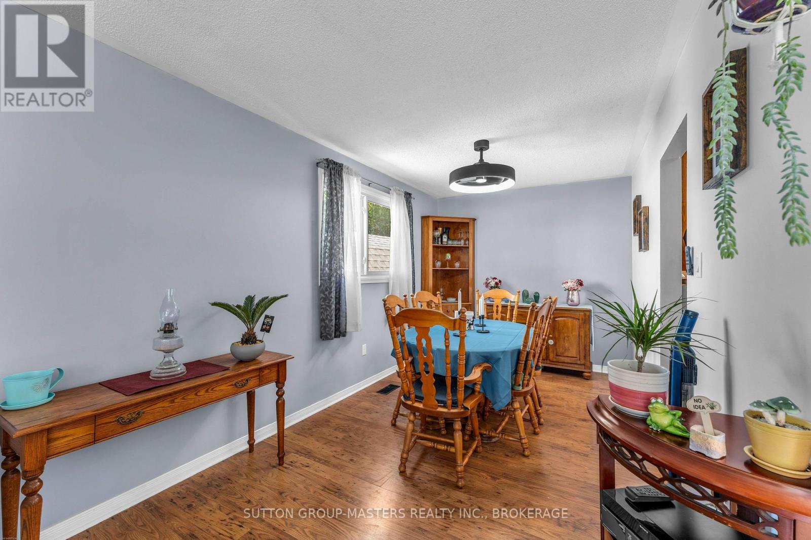 788 MONA DRIVE - 11
