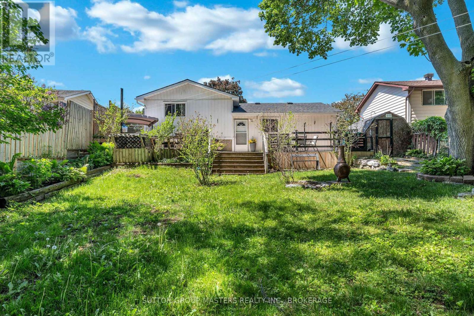 788 MONA DRIVE - 35