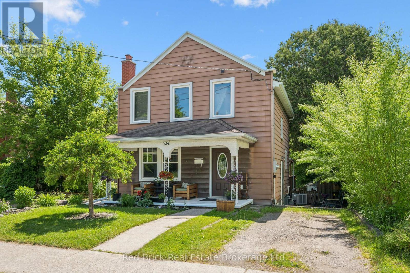 324 WATERLOO AVENUE - 2