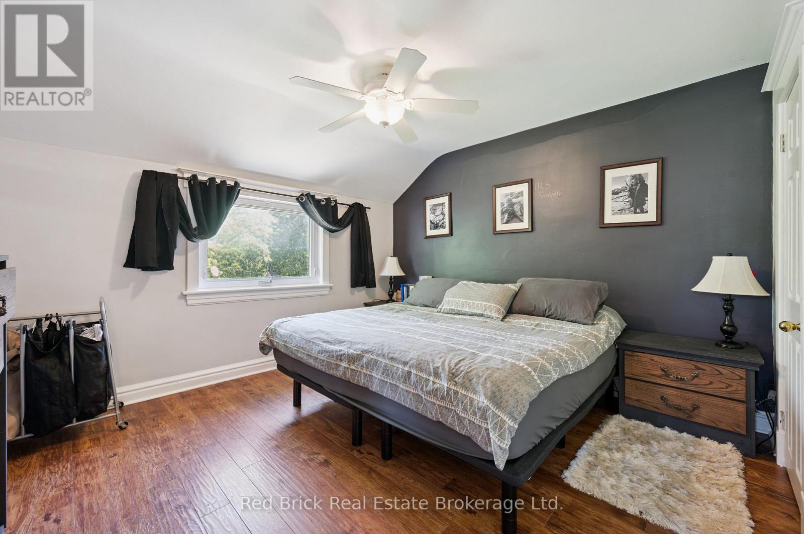 324 WATERLOO AVENUE - 20