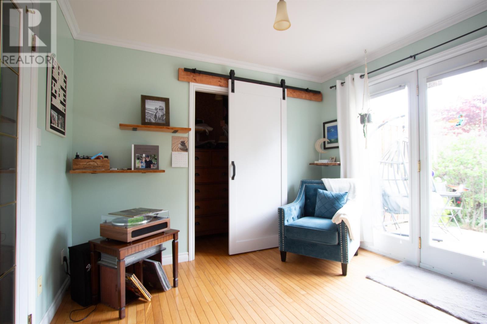 148 South Drive - 8