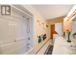 8 - 1093 Cooper Point Road, Muskoka Lakes, ON  Photo 41