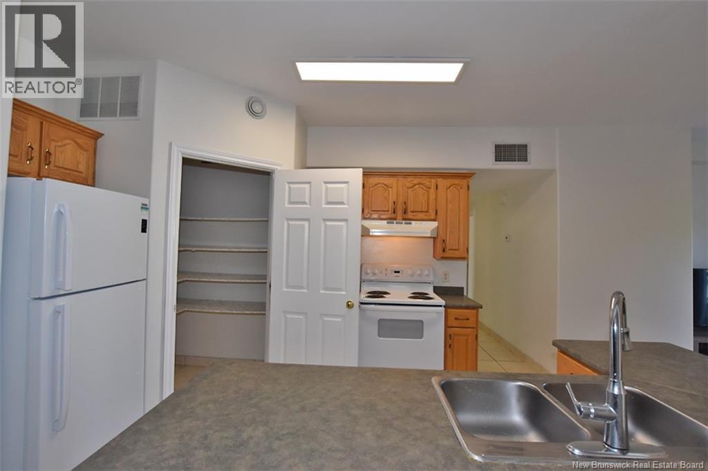#209 60 Goodine Street - 13