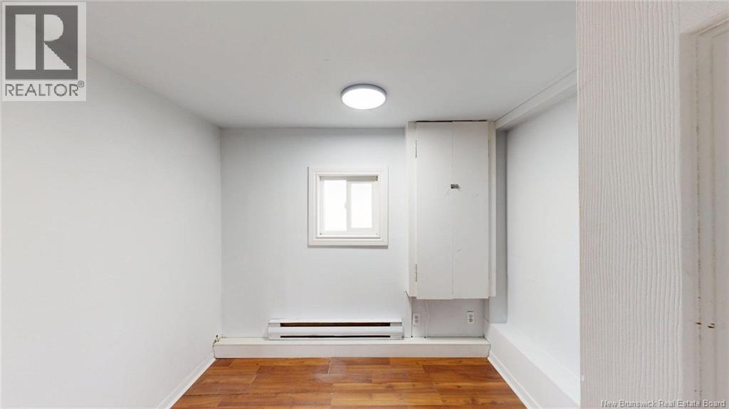 12 Midway Drive - Image 10