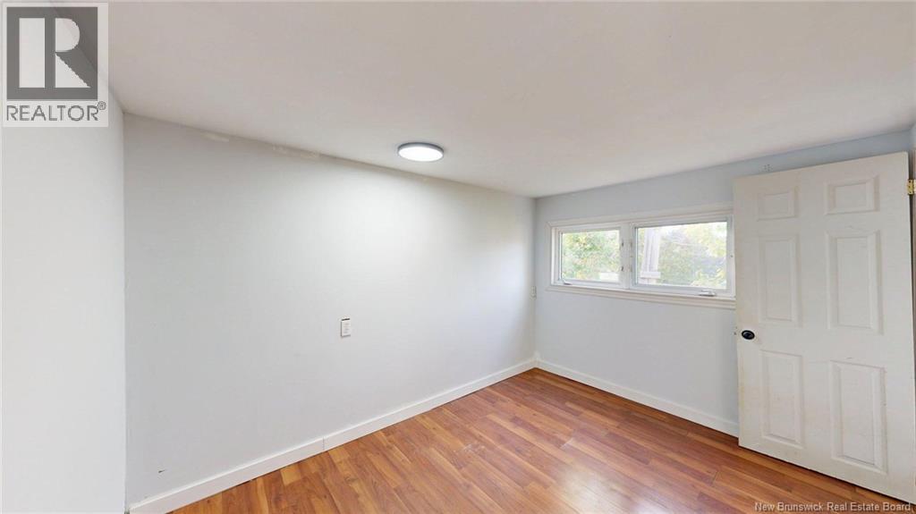 12 Midway Drive - Image 19