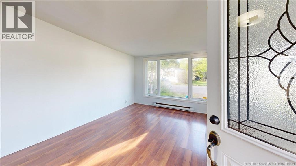12 Midway Drive - Image 9