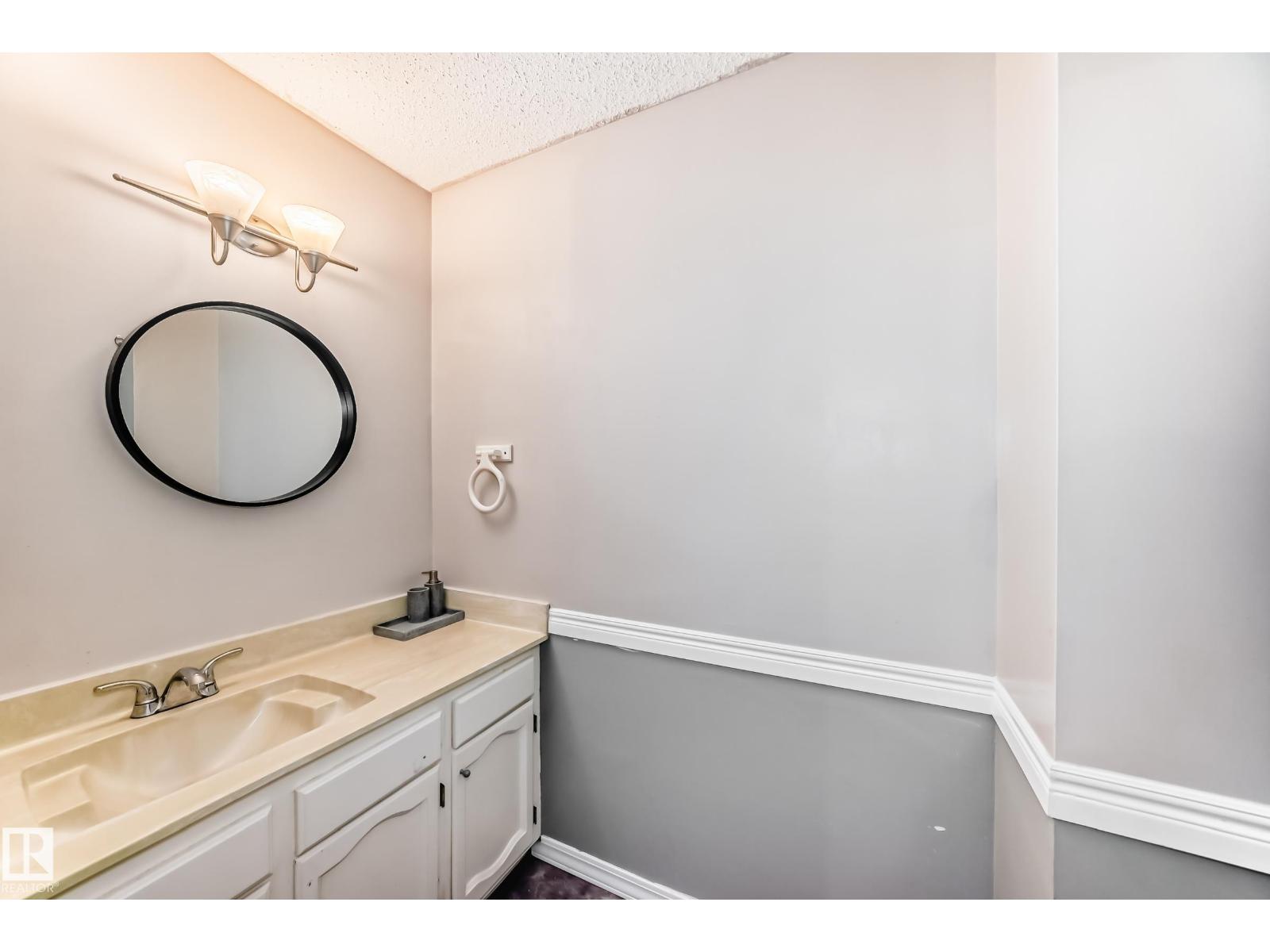 13621 28 ST NW — photo 8