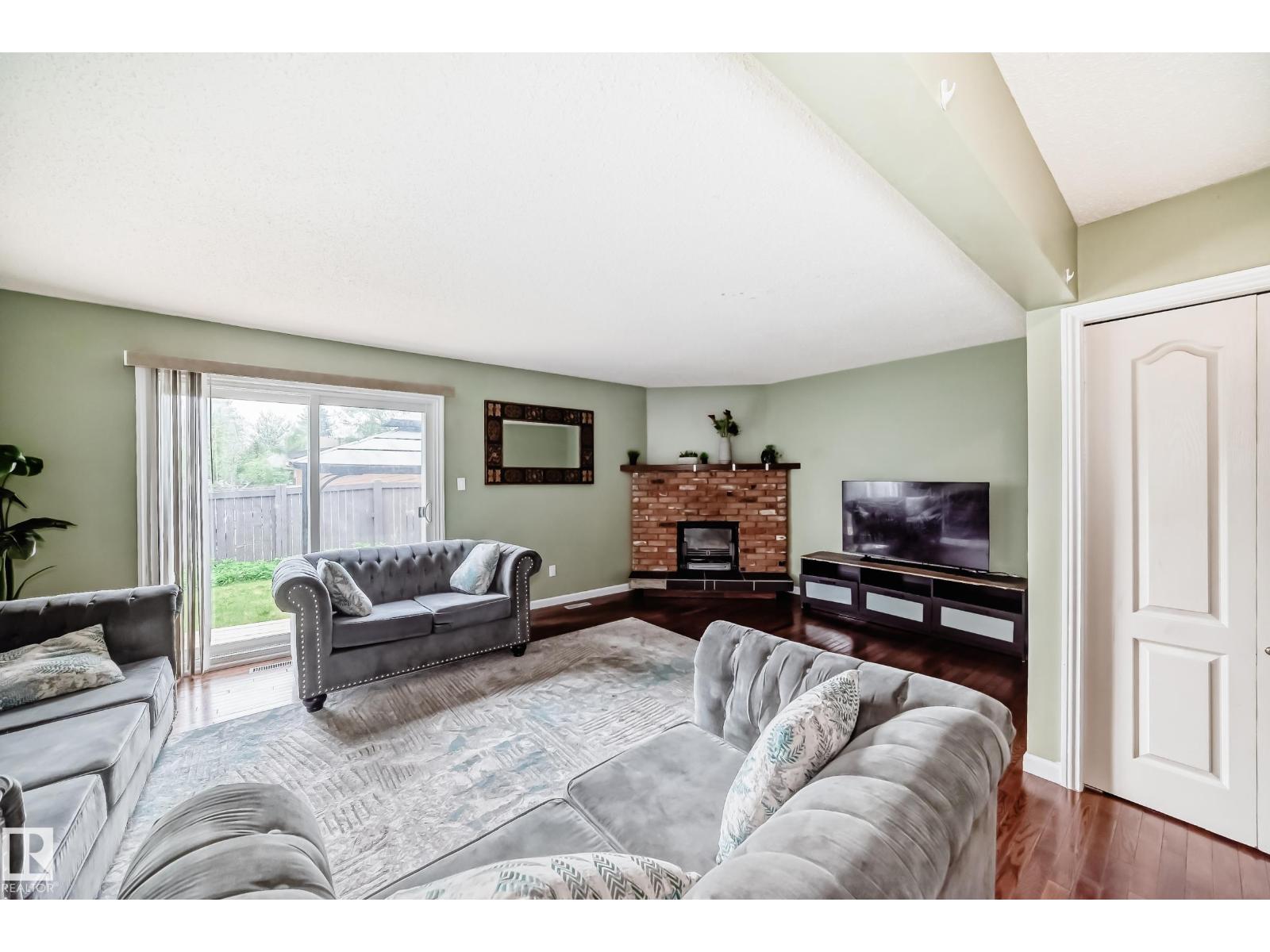 13621 28 ST NW — photo 9